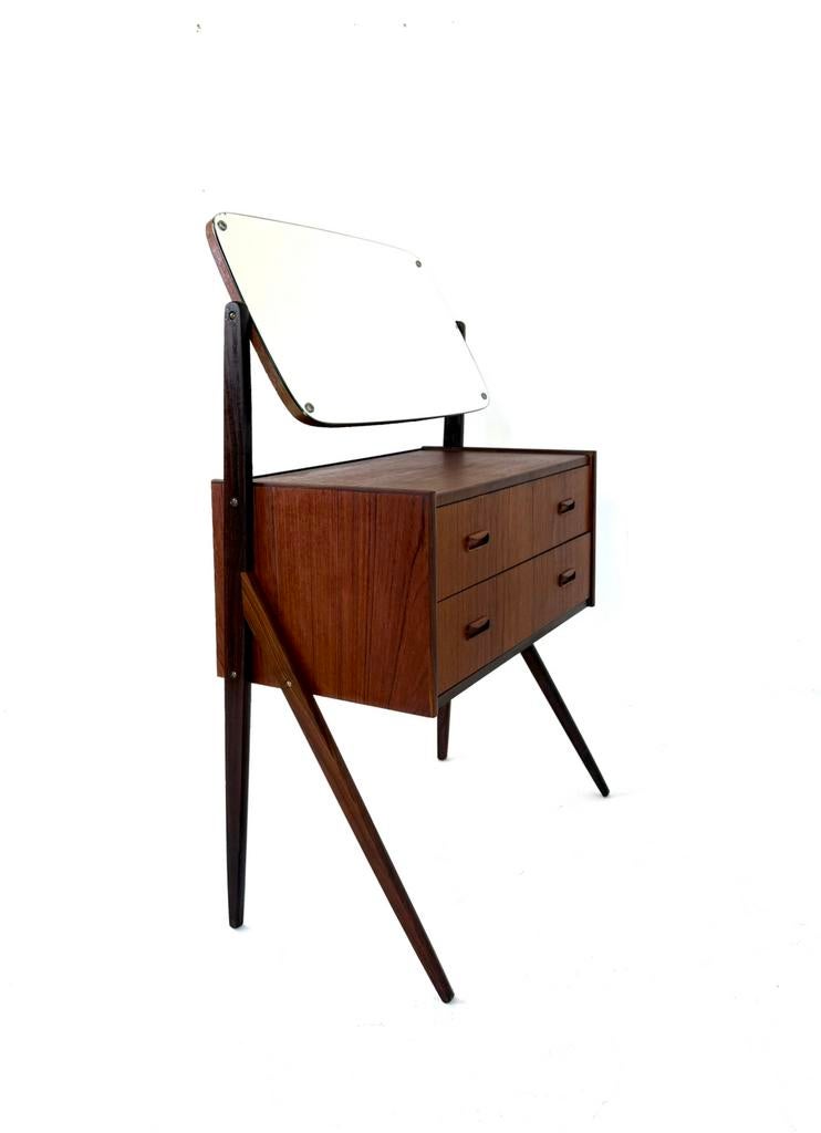 Vintage Deense teakhouten kaptafel met spiegel ‘60, Vintage retro buisframe design rotan webbing papercord deens, 100 tot 150 cm