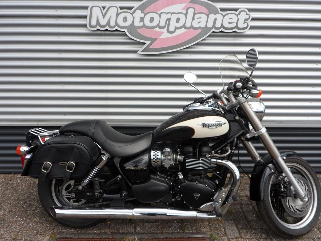 TRIUMPH SPEEDMASTER (bj 2010), Motoren, Motoren | Triumph, 2 cilinders, Bedrijf, Meer dan 35 kW, Overig