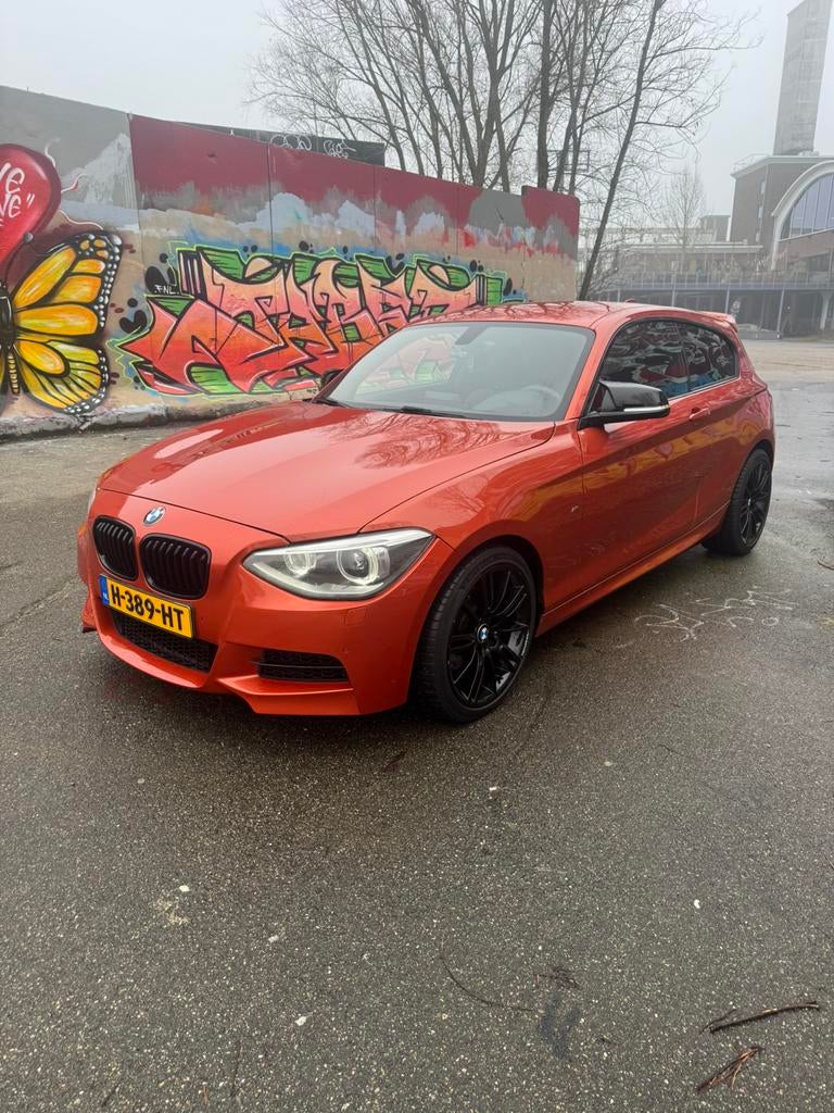 BMW 1 Serie M135i 2013, Auto's, BMW, Achterwielaandrijving, Zwart, Overige kleuren, 1415 kg