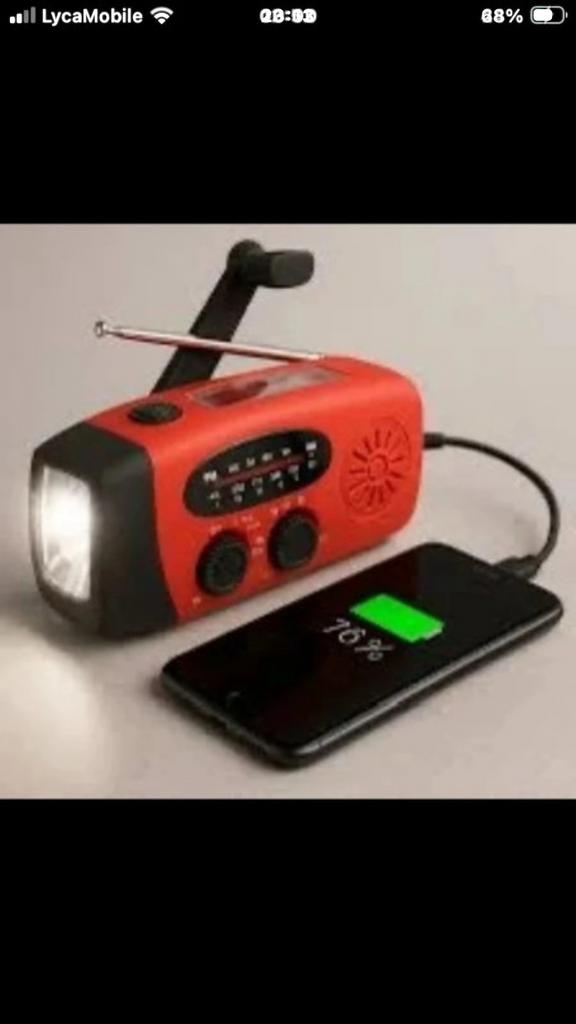 Noodradio op zonne-energie met powerbank, zaklamp en SOSknop, Verzenden, Nieuw