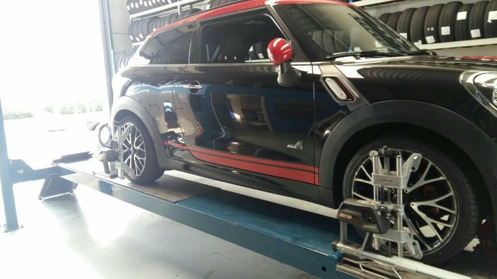 Auto Uitlijnen proffesioneel vanaf 60 euro, Ophalen, Nieuw, Band(en), Personenwagen