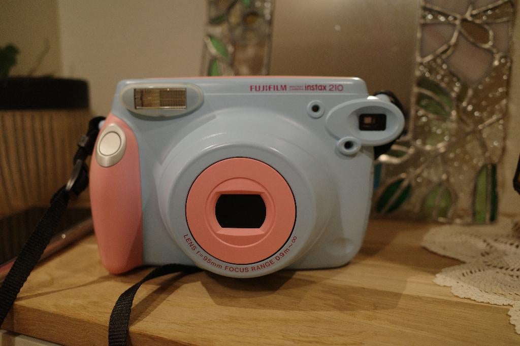 instax wide pink, Ophalen of Verzenden, Zo goed als nieuw