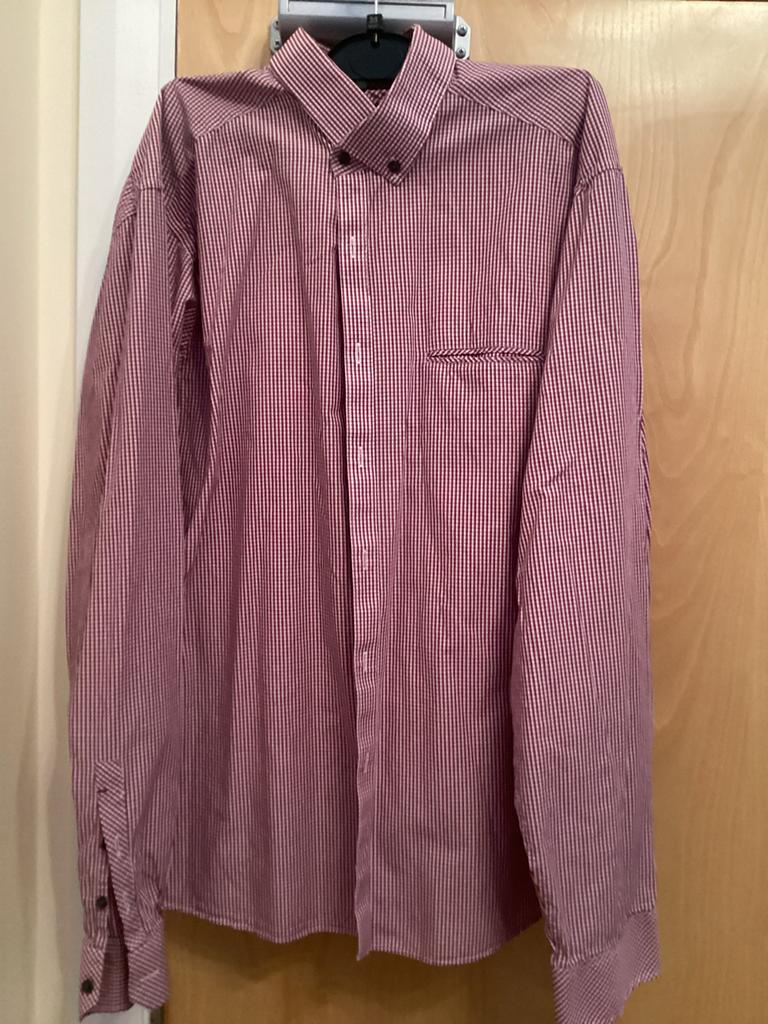 Mooi overhemd Marks & Spencer, Ophalen of Verzenden, Zo goed als nieuw, Rood, Overige halswijdtes