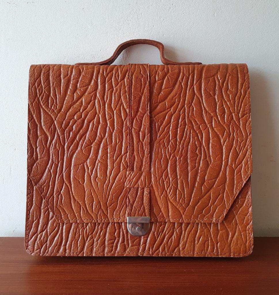 Vintage handtas aktetas tas cognac bruin stevig leer, Sieraden, Tassen en Uiterlijk, Tassen | Damestassen, Ophalen of Verzenden