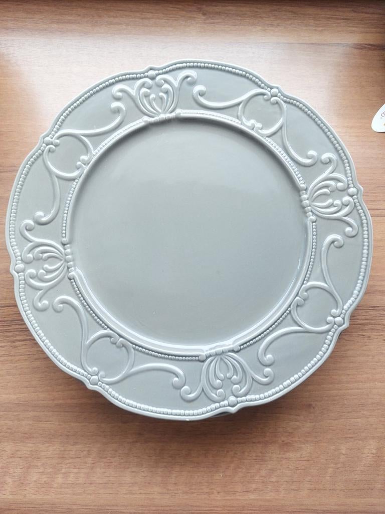 4 Countryfield Dinerborden Taupe, Huis en Inrichting, Keuken | Servies, Gebruikt, Bord(en), Effen, Aardewerk, Ophalen