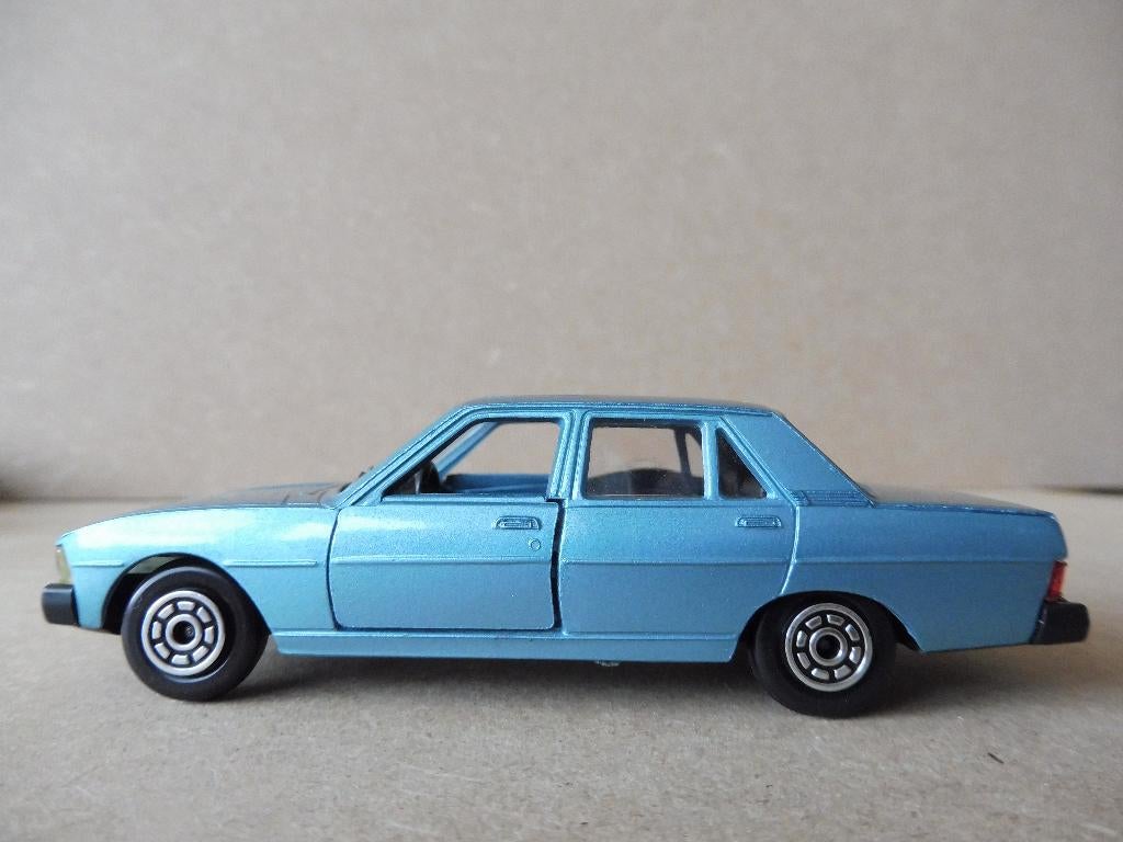 Peugeot 604, Norev, Jetcar nr. 857, Hobby en Vrije tijd, Ophalen of Verzenden, Auto, Norev