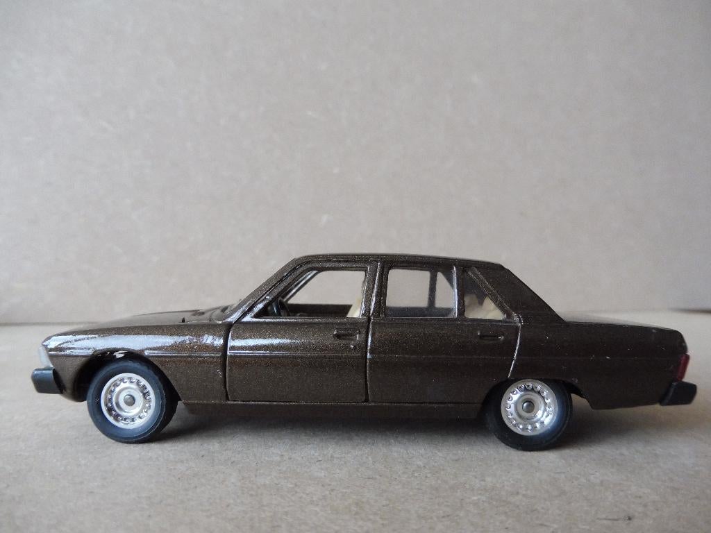 Peugeot 604, V6 SL, Solido, Hobby en Vrije tijd, Ophalen of Verzenden, Gebruikt, Auto, Solido