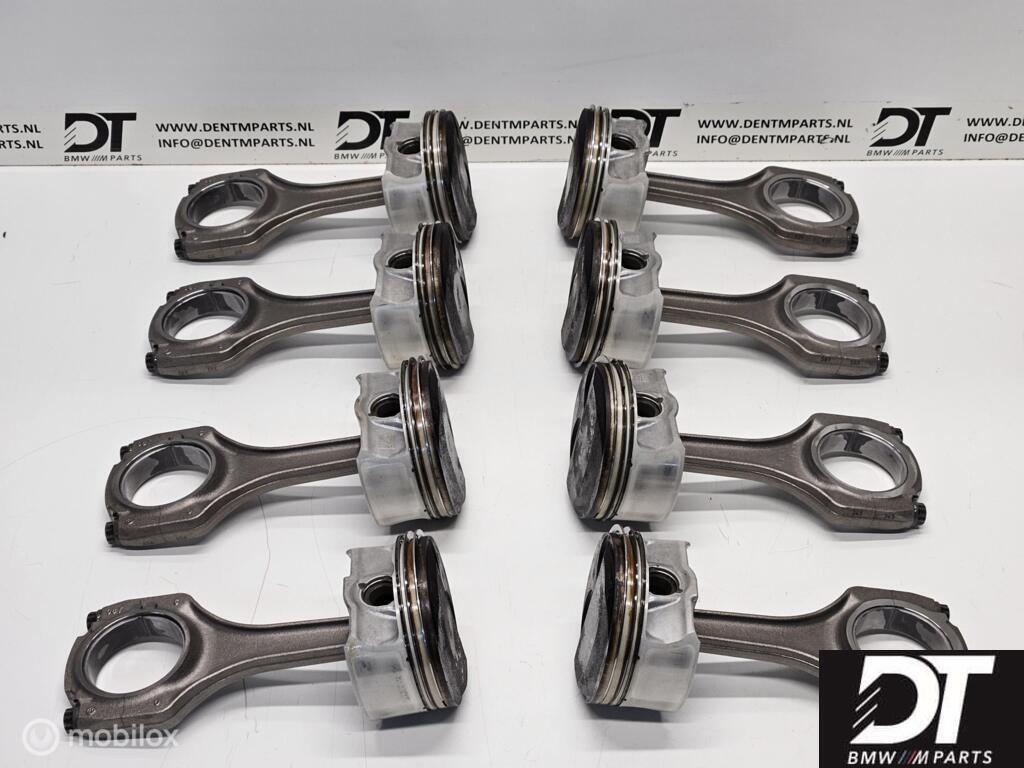 Zuigers + drijfstangen BMW M3 E92 S65 V8 S65B40 11257840922, Gebruikt, Ophalen of Verzenden, BMW, BMW