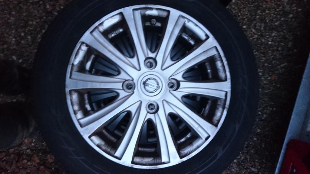 Wielen Nissan NV200 Xtrail T32 en Qashqai J11., Auto-onderdelen, Banden en Velgen, Ophalen, Gebruikt, Banden en Velgen, 17 inch