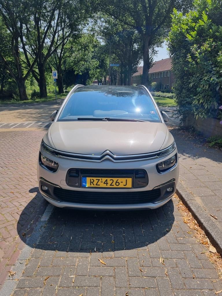 Citroën C4 (Grand) Picasso 1.6 Bluehdi 120pk S&S Eat6 2018, Auto's, 1334 kg, Euro 6, 4 cilinders, C4 (Grand) Picasso