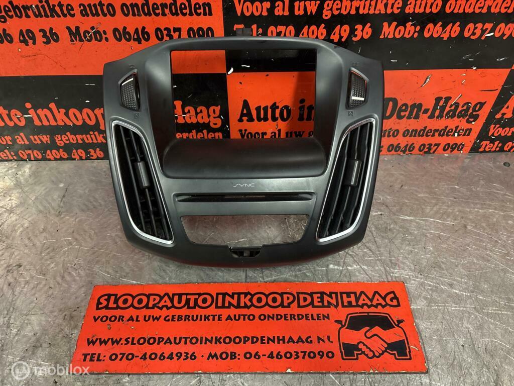 Ford Focus ('11-'18) Luchtrooster Dashboard | F1EB18835N |, Gebruikt, Ford, Ophalen of Verzenden