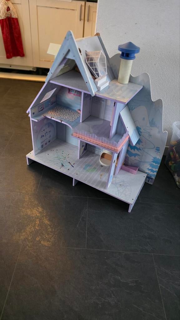 Leuk poppenhuis, Ophalen, Gebruikt, Poppenhuis