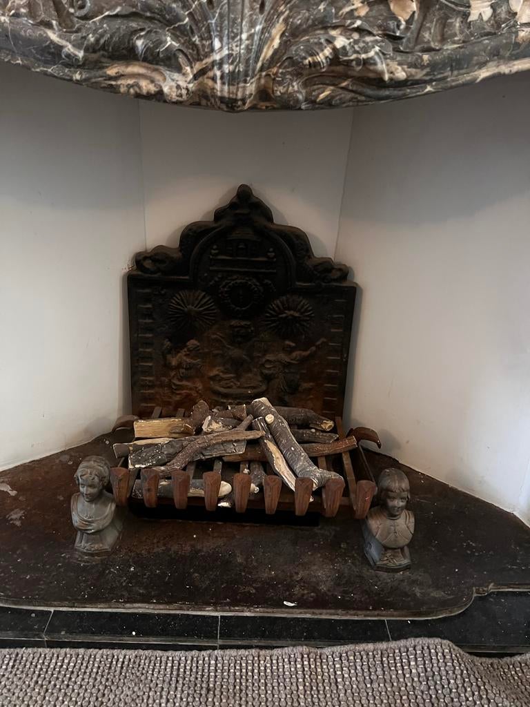 Antieke Gietijzeren Haardset Jeanne d'Arc, Huis en Inrichting, Ophalen, Gebruikt, Vrijstaande haard, Houthaard