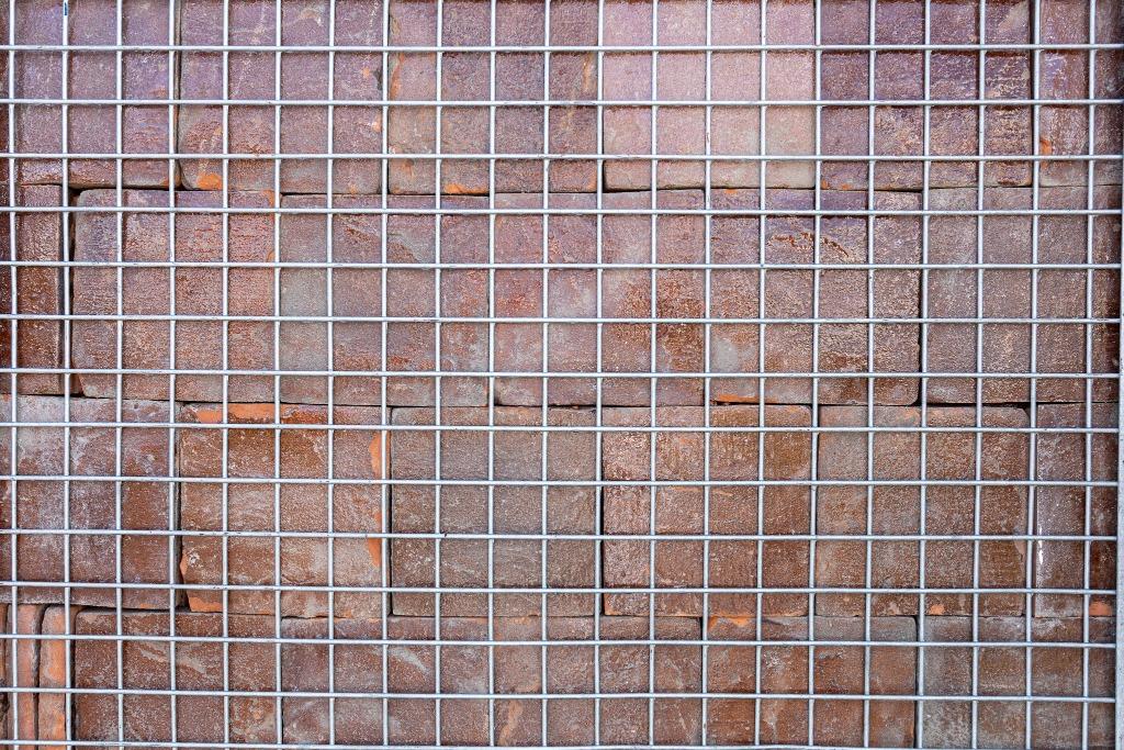Oude bruin geglazuurde plavuizen 21x21 45M2 gave kwaliteit, Doe-het-zelf en Verbouw, Gebruikt, Steen of Klei, Minder dan 50 cm