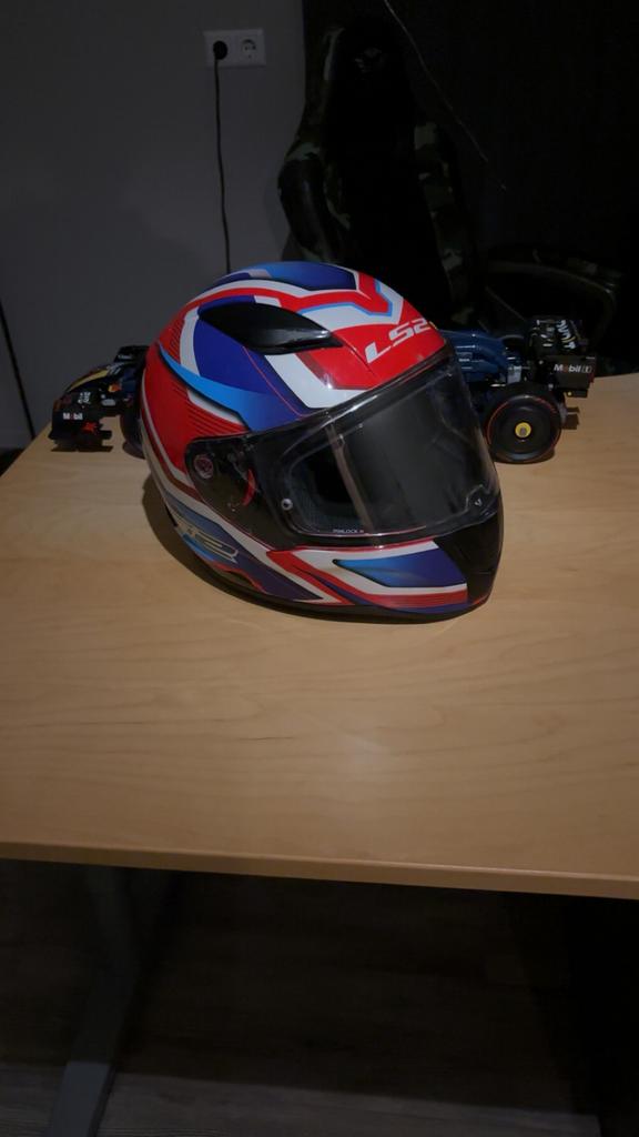 Karthelm maat s ls2, Ophalen of Verzenden, Zo goed als nieuw, Helm of Handschoenen