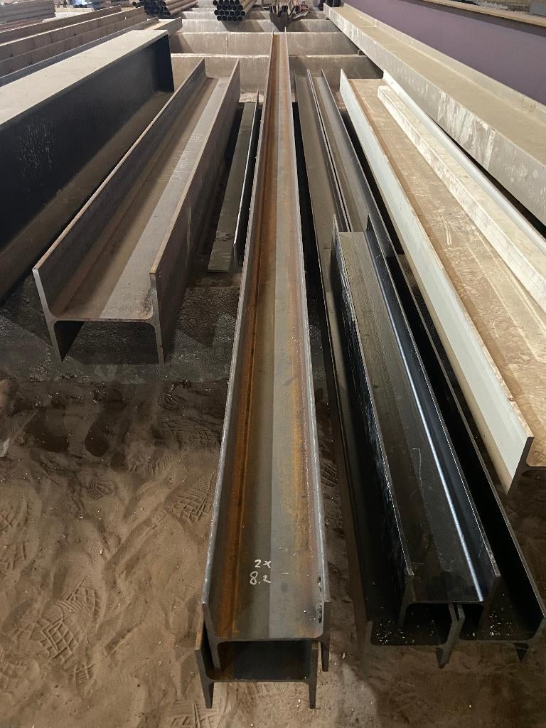 Diverse stalen balken Hea100 Hea180 Hea140 Hea220 Hea320, Doe-het-zelf en Verbouw, Metalen, Ophalen, Nieuw, IJzer