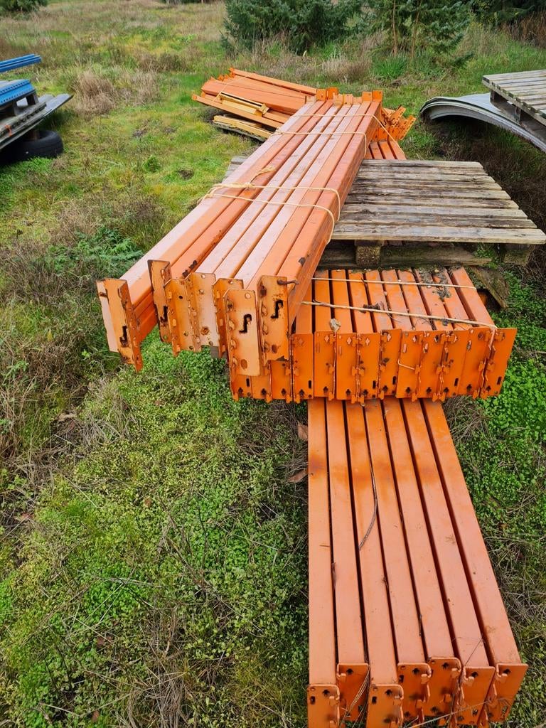 Palletstelling liggers, Ophalen