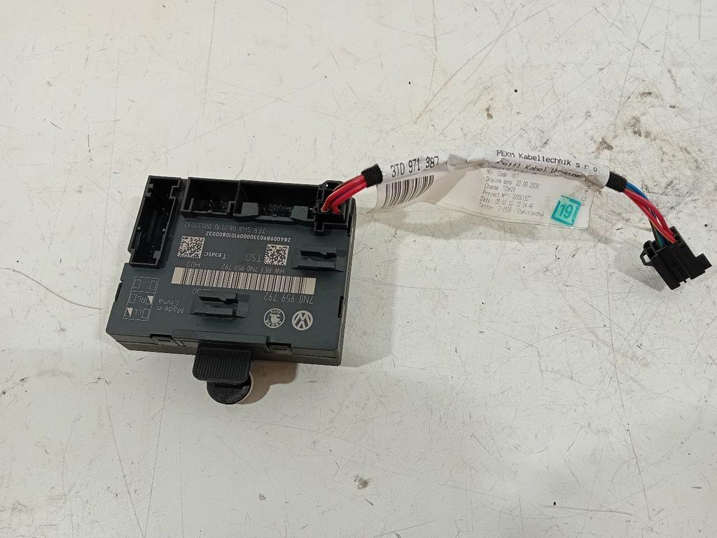 Computer centrale vergrendeling Skoda Yeti, Onderdelen@venauto.nl, Van der Ven Autorecycling B.V., Gebruikt, Ettenseweg 76, 4706 PB Roosendaal, The Netherlands