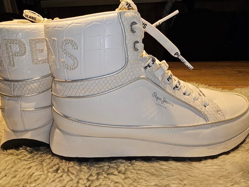 Super gave pepe jeans hoge sneakers 41 nieuwstaat, Wit, Nieuw, Ophalen of Verzenden, Sneakers of Gympen