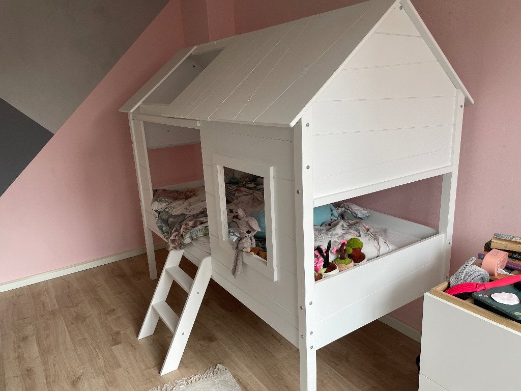Wit Kinderbed 'Boomhut' in goede staat, Ophalen, Gebruikt, 100 cm of meer, Lattenbodem