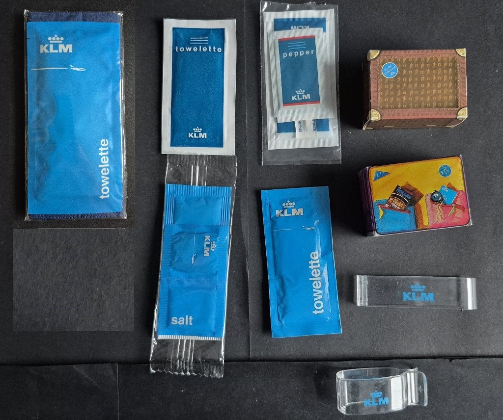 9 KLM onboard items (K1239), Ophalen of Verzenden, Gebruikt, Overige typen