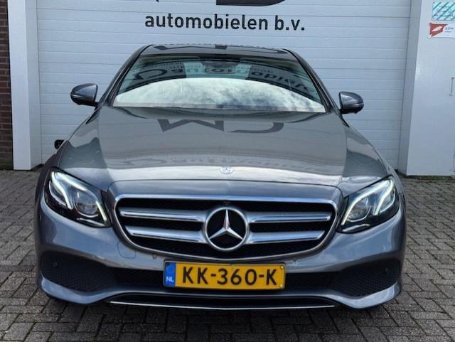 Mercedes-Benz E-klasse 200 Prestige -Widescreen-360-sfeer, Auto's, Automaat, Achterwielaandrijving, Gebruikt, 4 cilinders