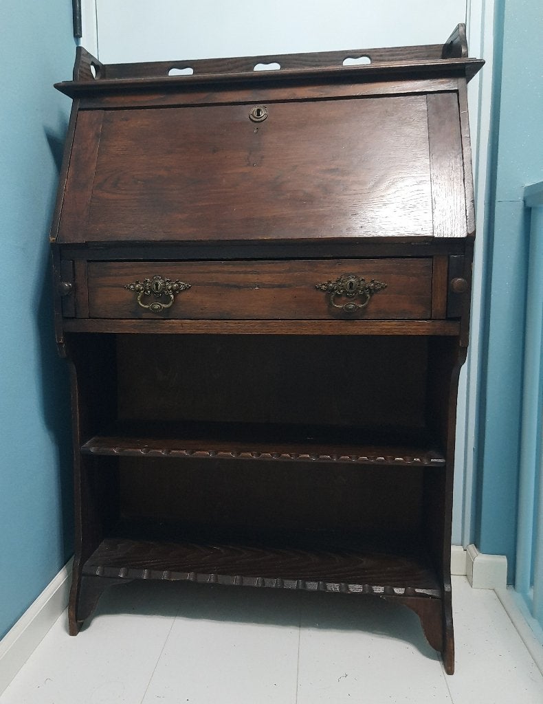 Mooie antieke secretaire, Antiek en Kunst, Ophalen