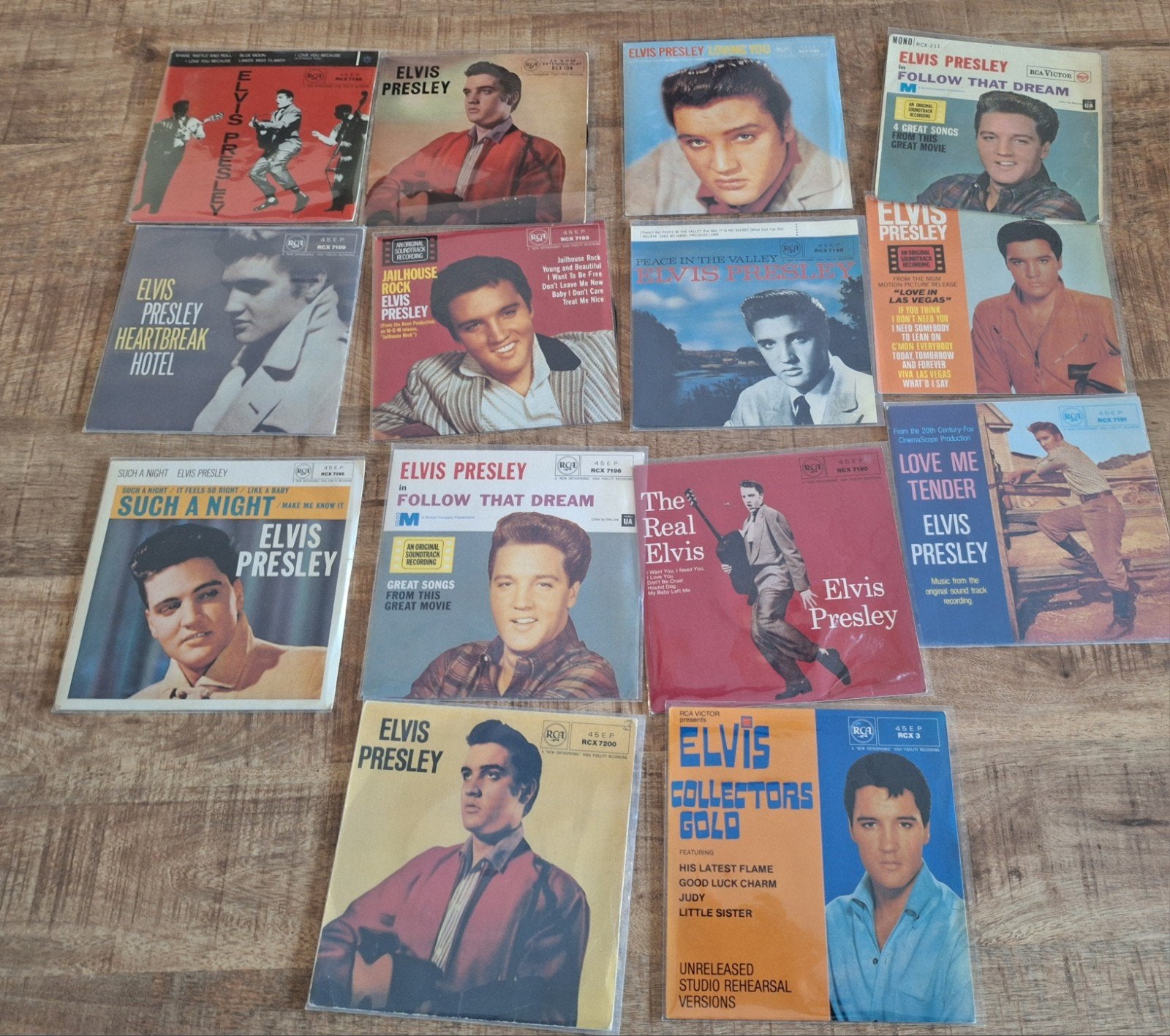 Foto 5 van Elvis Singles, Heel Veel.