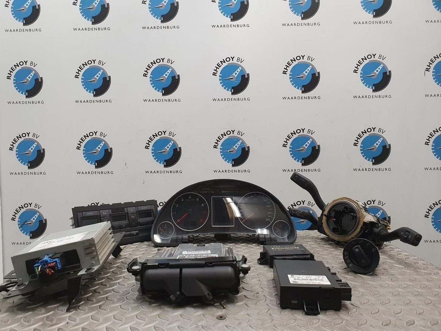 AUDI A4 2.0 TFSI q. Pro Line  OVERIGE 2005, Ophalen of Verzenden, Gebruikt, Stiba lid