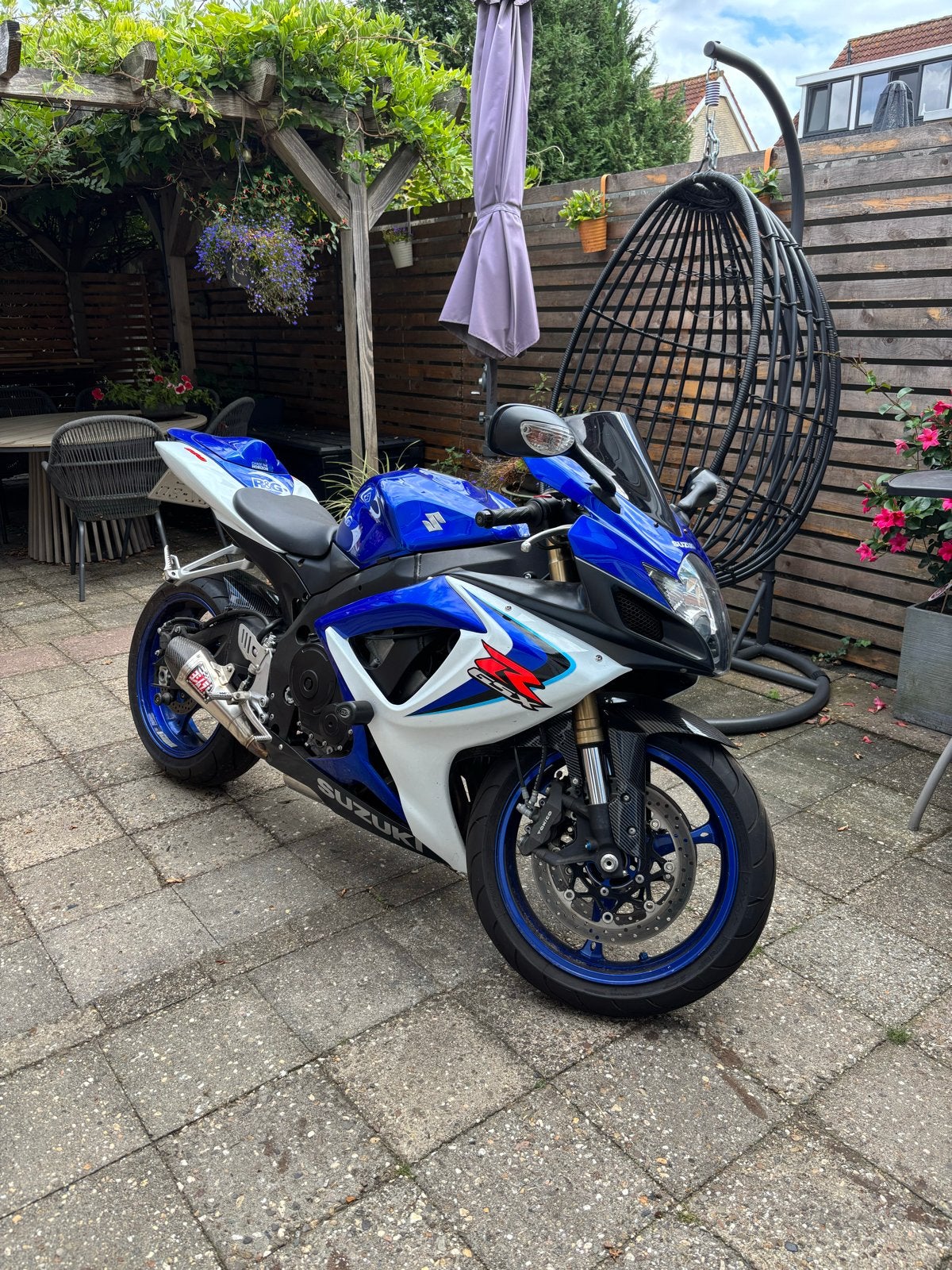 Suzuki GSX-R 600 - 2006 - Yoshimura - Uitsekende staat, Motoren, Motoren | Suzuki, Sportuitlaat, Motorrijbewijs A, Sport, Meer dan 35 kW