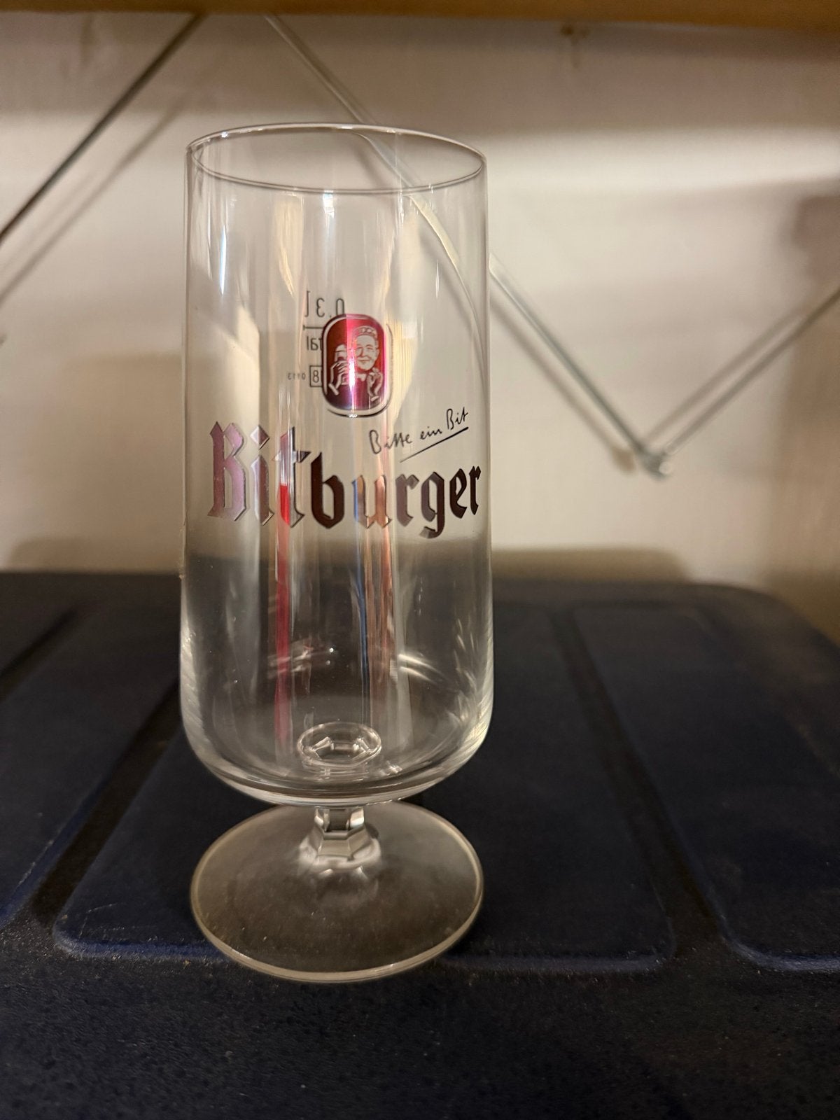 Bitburger Bierglas - Zo goed als nieuw, Ophalen of Verzenden, Zo goed als nieuw, Bierglas