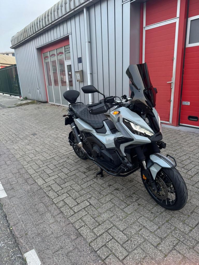 Honda X- ADV 2021 VOL TOP ONDERHOUDEN, Motoren, Particulier, Scooter