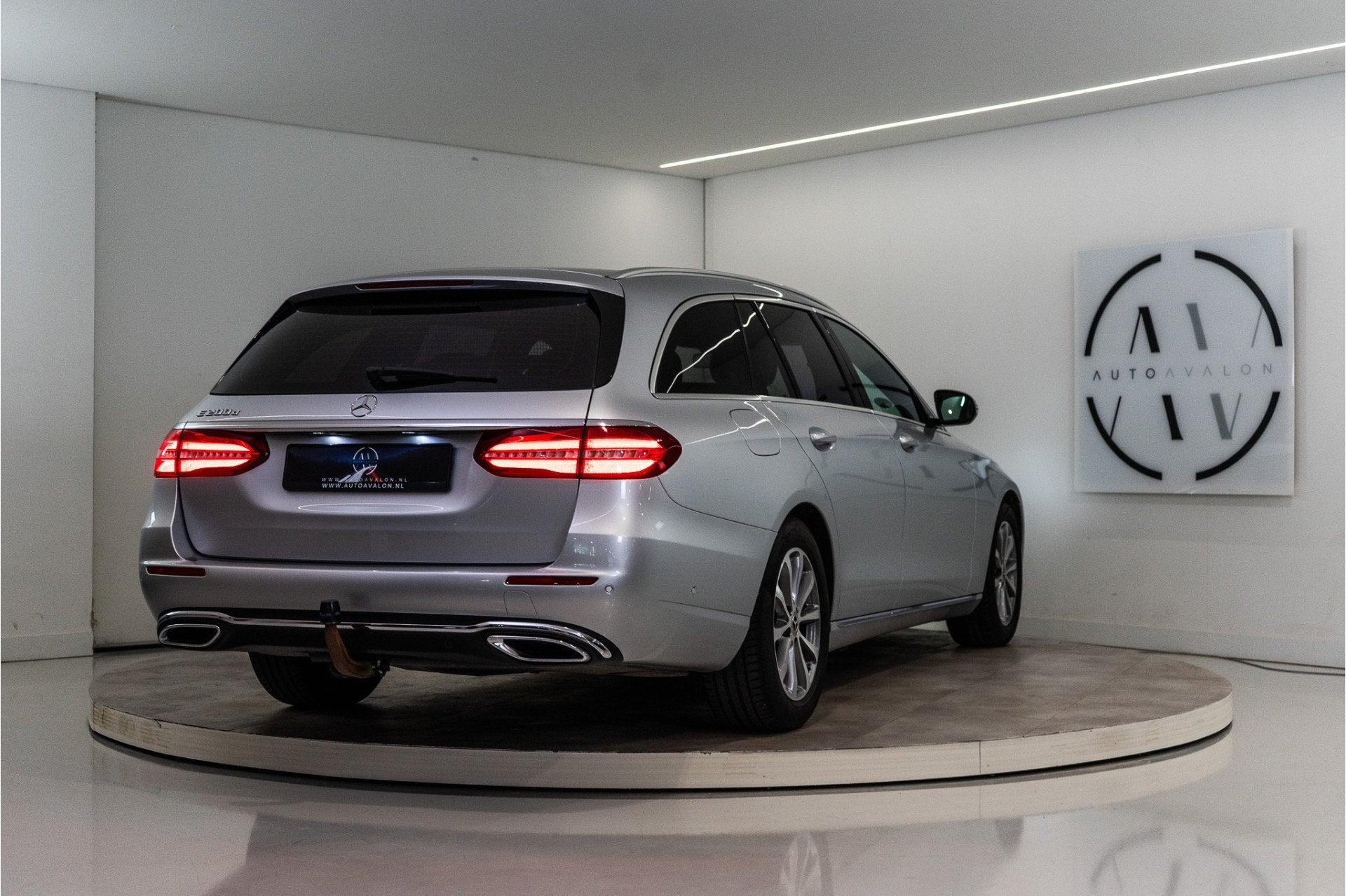 Mercedes-Benz E-Klasse Estate 200 d Business Solution 150PK, Auto's, Automaat, Achterwielaandrijving, Gebruikt, Leder en Stof