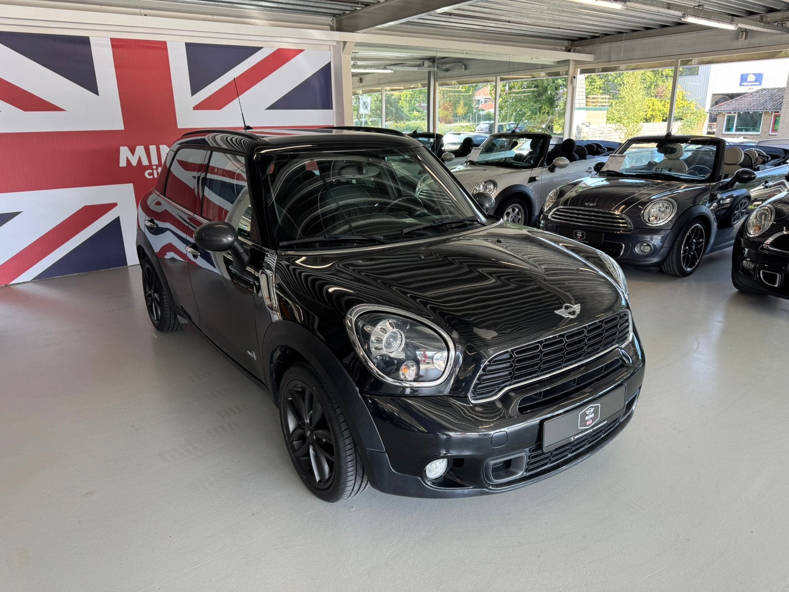 Mini Countryman Cooper S All4 AUT 2012 Zwart (6 MND GARANTIE, Auto's, 1380 kg, Zwart, 4 stoelen, Zwart
