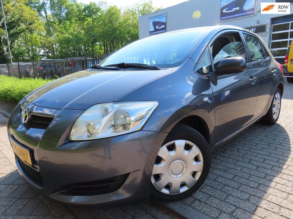 Toyota Auris 1.6 Comfort, Voorwielaandrijving, Elektrische ramen, Gebruikt, 4 cilinders