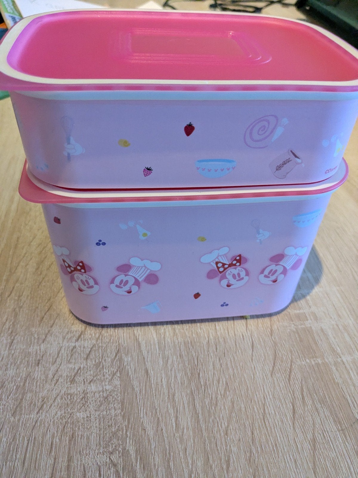 Tupperware, Ophalen
