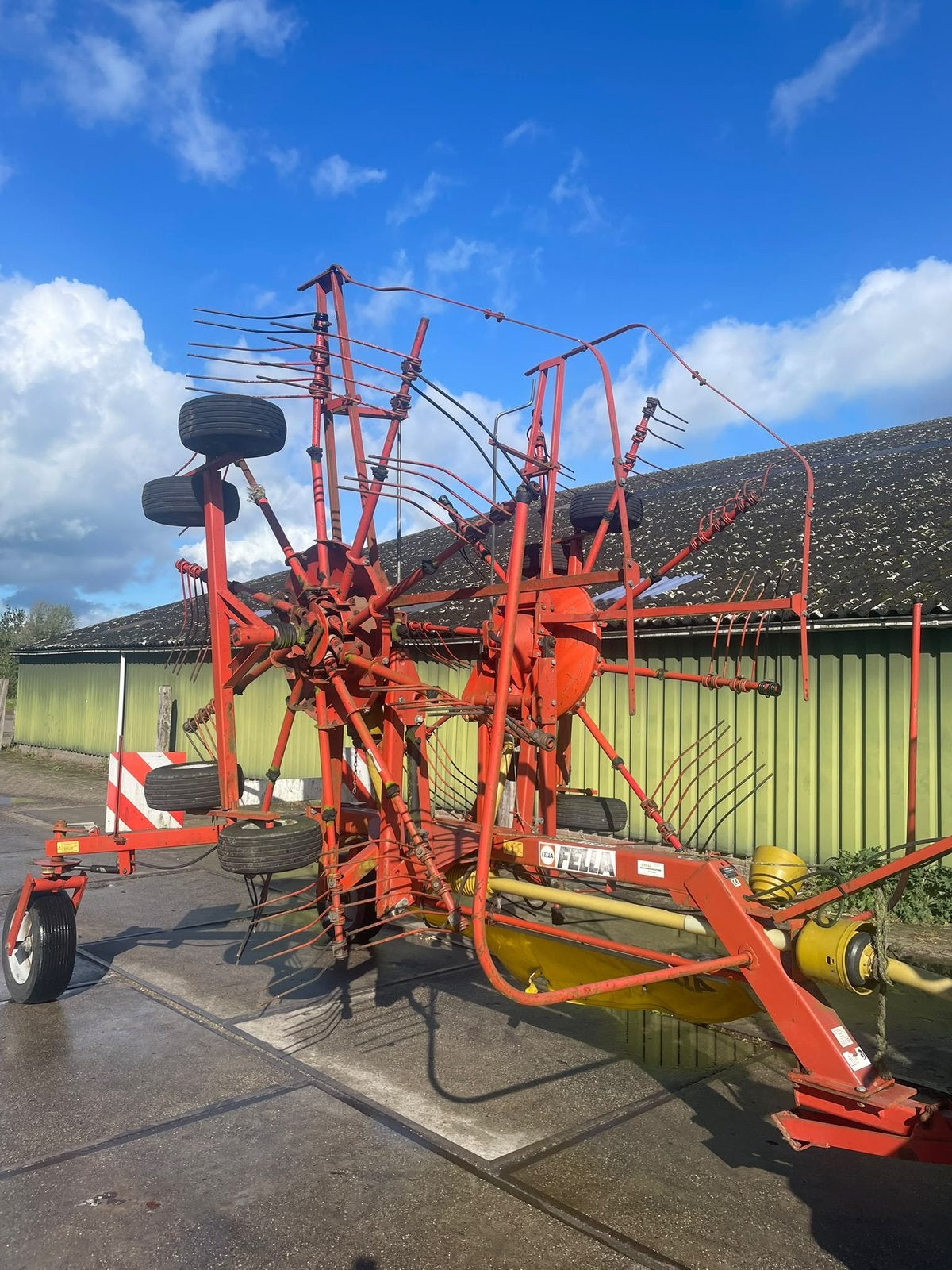 Fella dubbele hark goedwerkend, Ophalen, Weidebouw