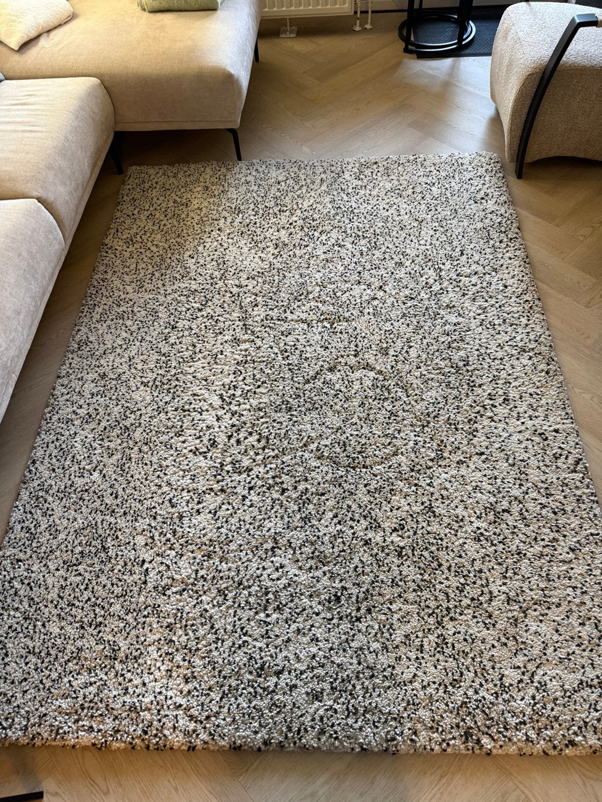 Hoogpolig vloerkleed wit/zwart – 170x230 cm–zeer goede staat, Ophalen, 150 tot 200 cm, 200 cm of meer, Zo goed als nieuw