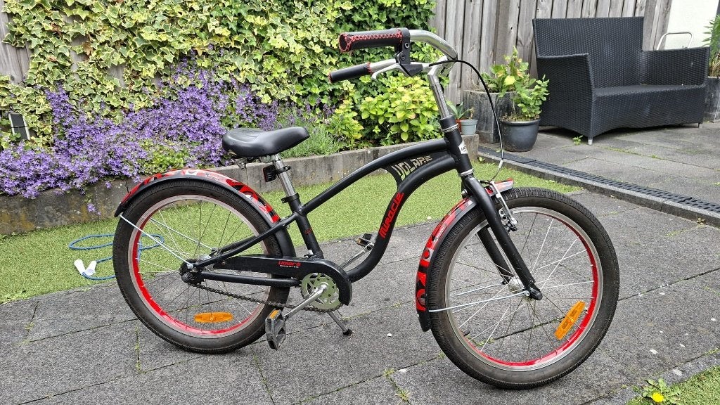 Volare Miracle Cruiser 20 inch jongensfiets, Ophalen, Gebruikt, Volare Black Cruiser, Terugtraprem
