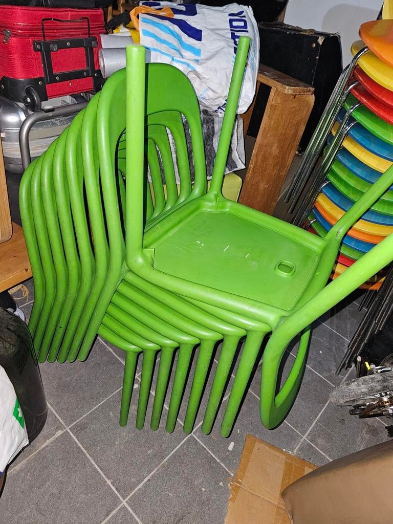 Urban Plastic Stoelen 8x, Huis en Inrichting, Stoelen, Ophalen, Wit