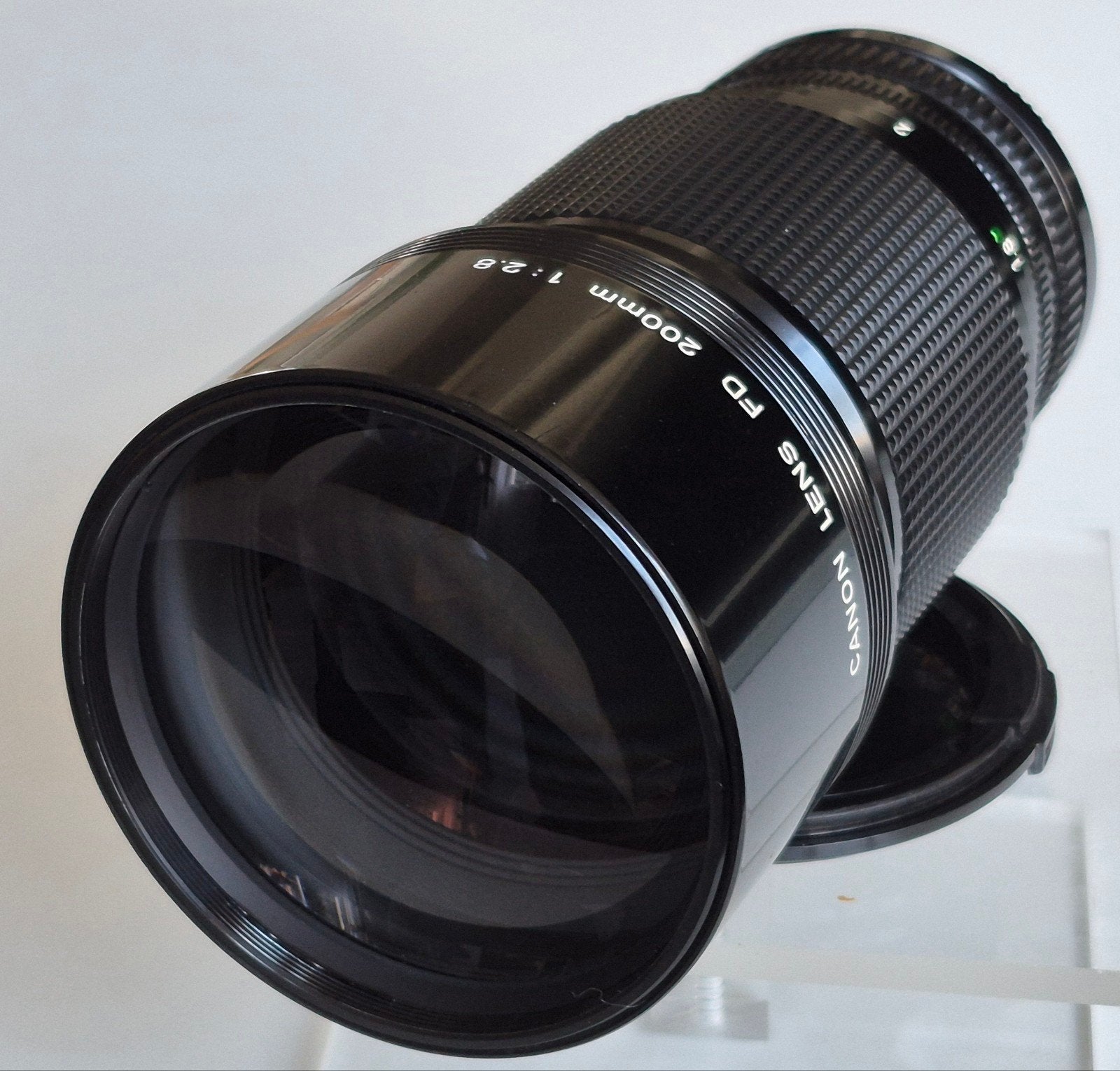 Canon FD 200mm 1:2.8  - Superlichtsterke telelens, Gebruikt, Canon, Canon FD, Lensdoppen