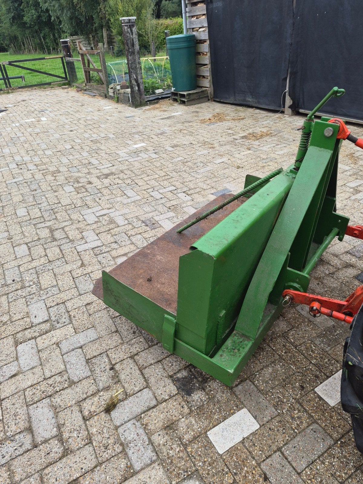 trekkerbakje 1.50 meter breed 80 cm diep, Ophalen of Verzenden