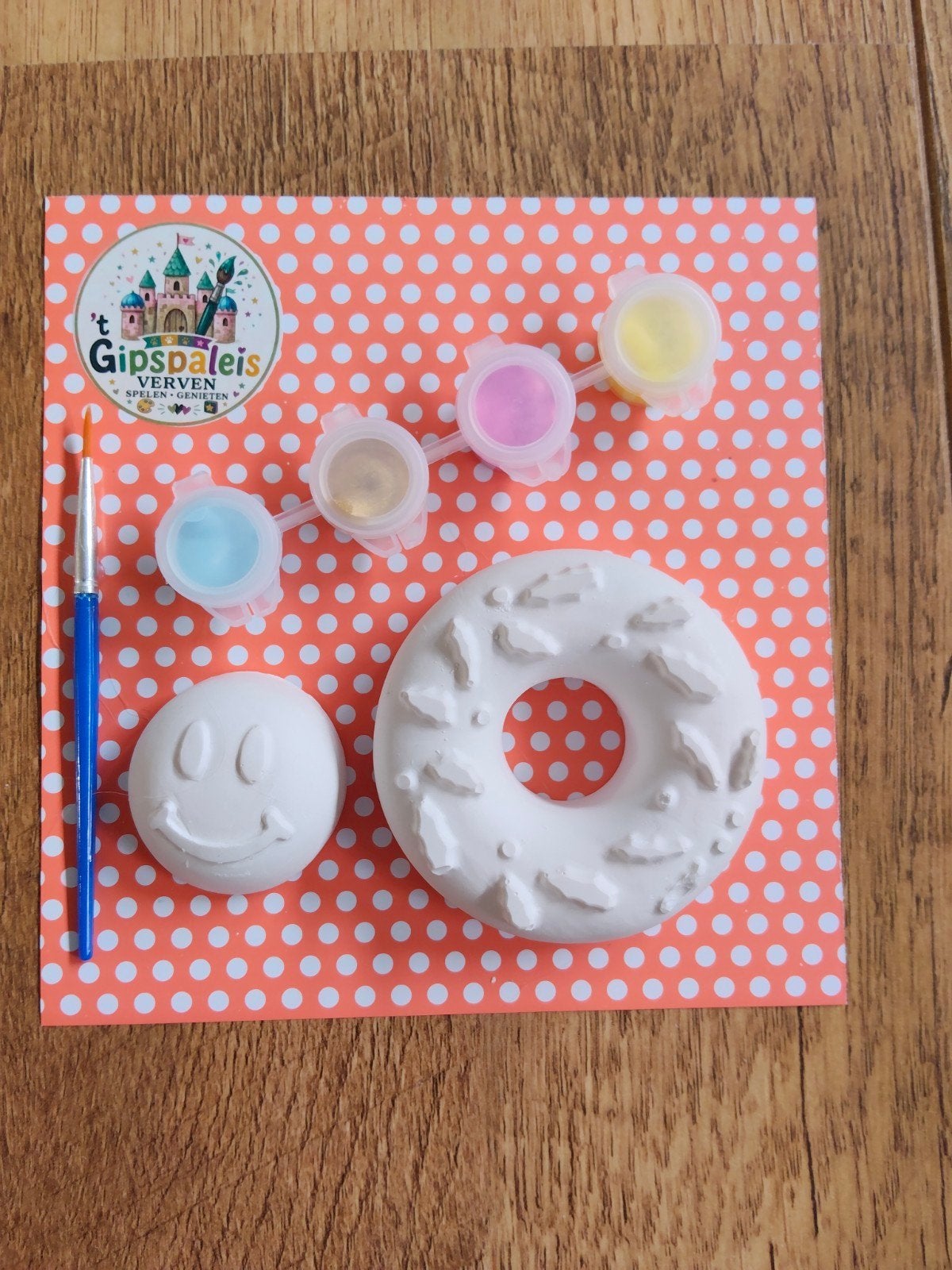 DIY pakketje gipsfiguren verven. Donut., Nieuw, Meerkleurig, Ophalen of Verzenden, Overige materialen