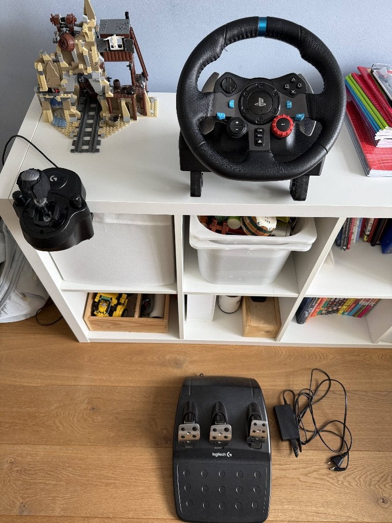 Logitech G29 Driving Force Racing Wheel + Shifter + Pedals, Ophalen, Zo goed als nieuw, Controller, PlayStation 3