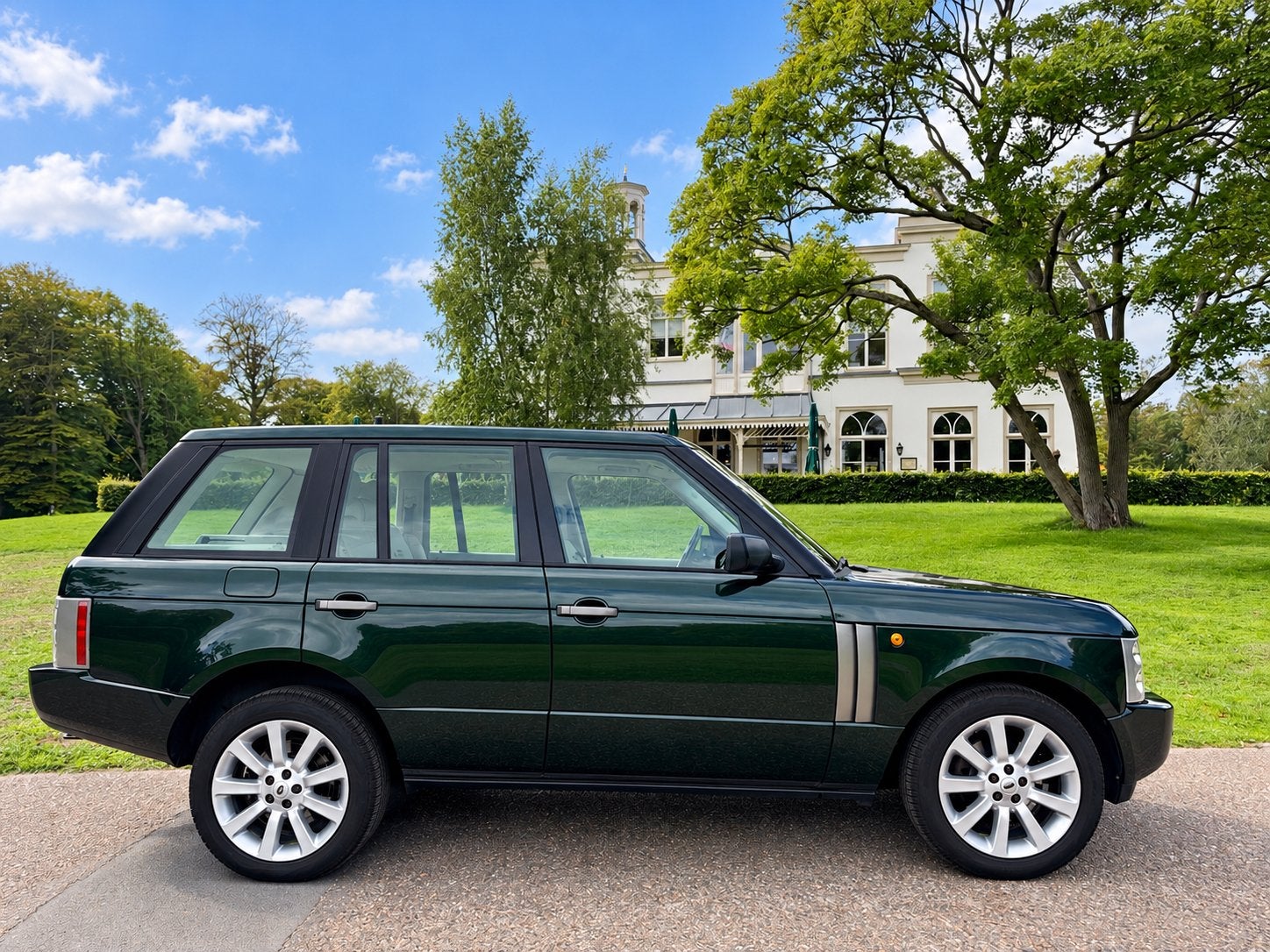 Range Rover 4.4 V8 HSE | Epsom Green | Beige leder | CarPlay, Auto's, Automaat, 2460 kg, Vierwielaandrijving, Particulier