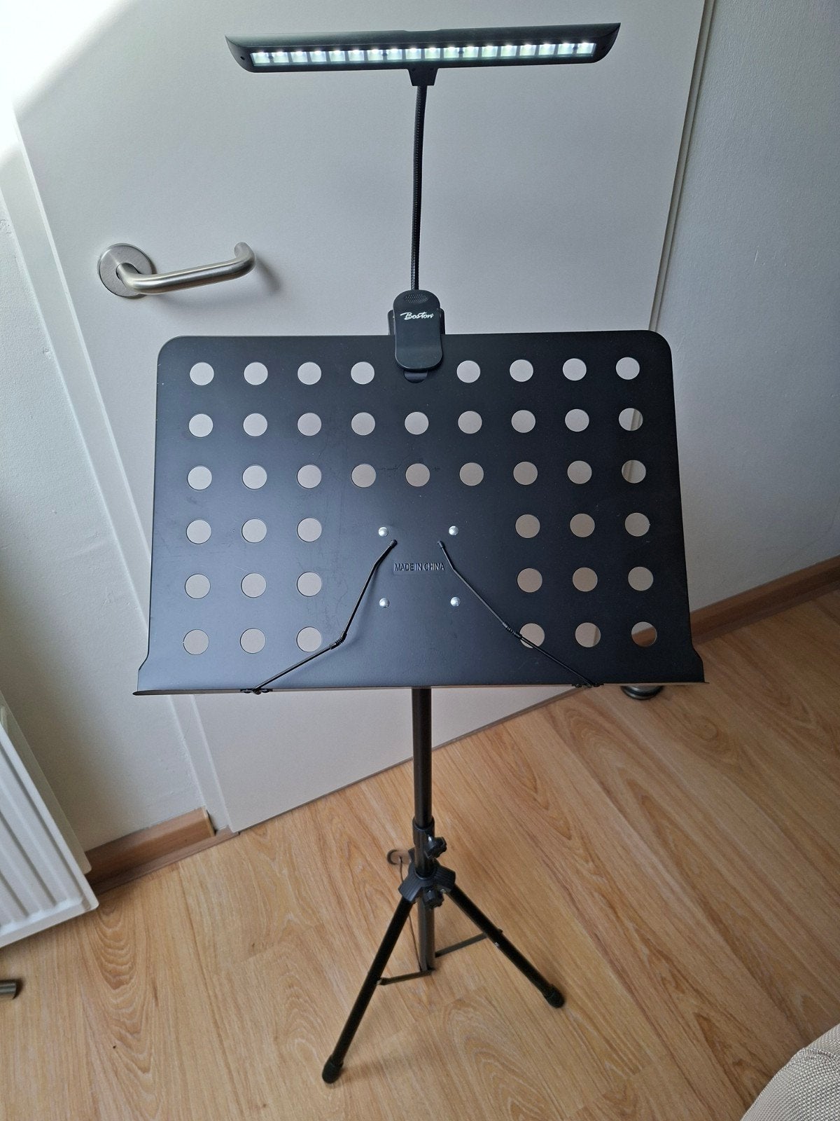 Pupiter met verlichting, Ophalen, Nieuw