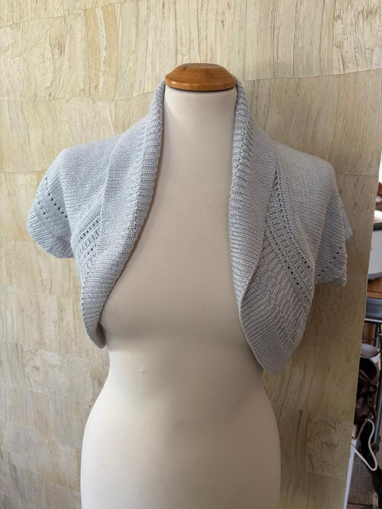 Vest grijs zara maat M, Kleding | Dames, Truien en Vesten, Ophalen of Verzenden, Zo goed als nieuw, Maat 38/40 (M), Grijs