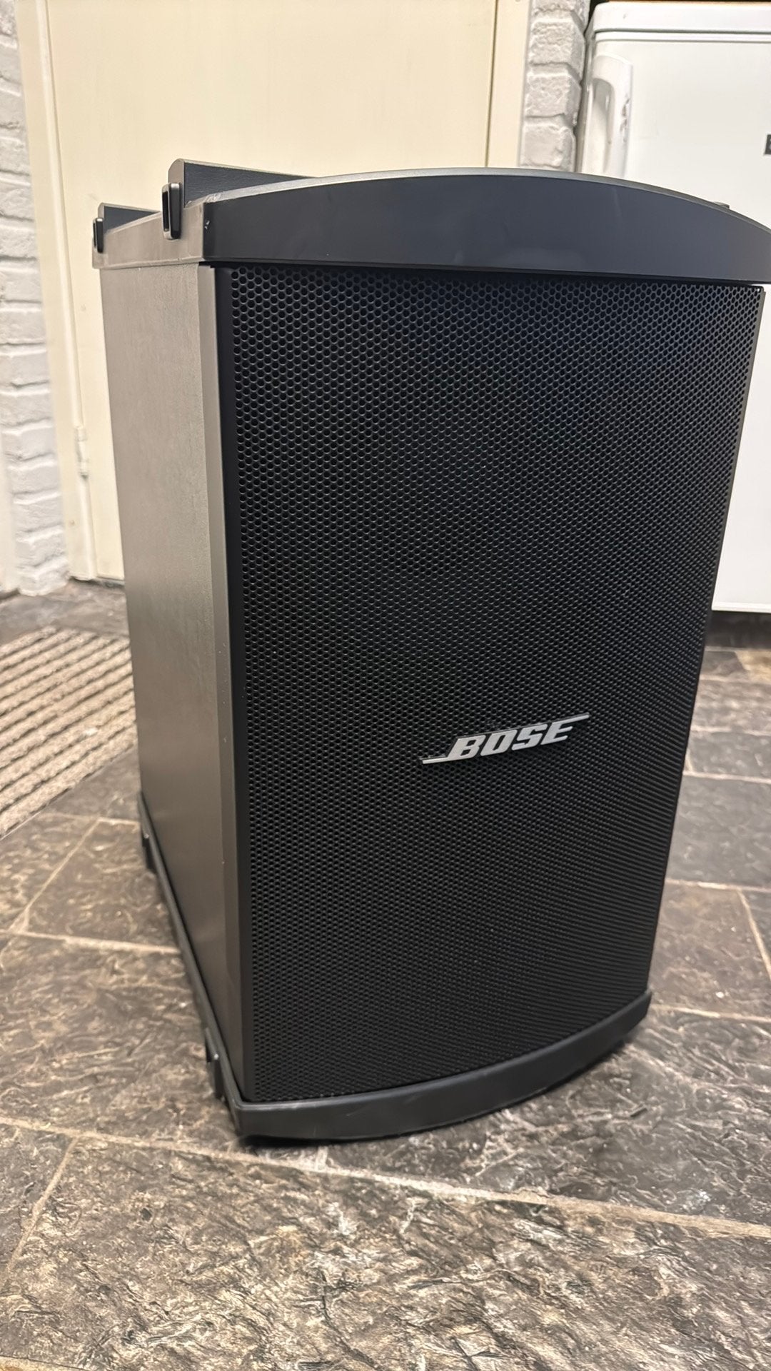 Bose B2 basmodule voor L1 model 2, Ophalen, Zo goed als nieuw, Minder dan 500 watt