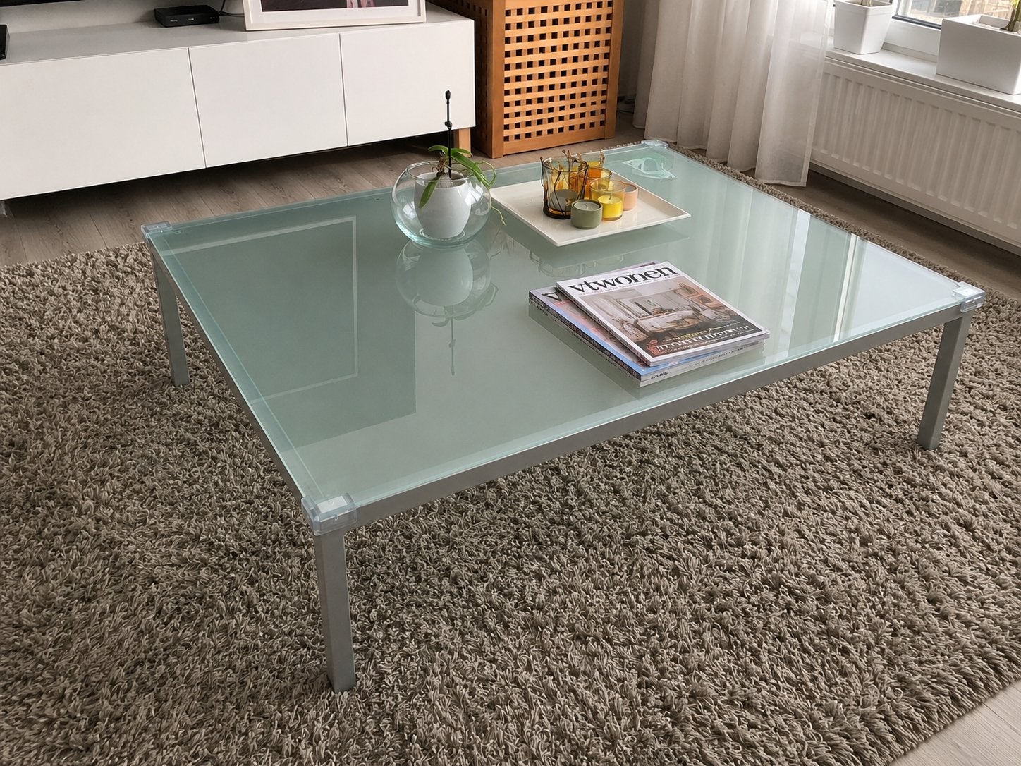 Design salontafel glas met aluminium frame, Ophalen, 100 tot 150 cm, 50 tot 100 cm, Rechthoekig