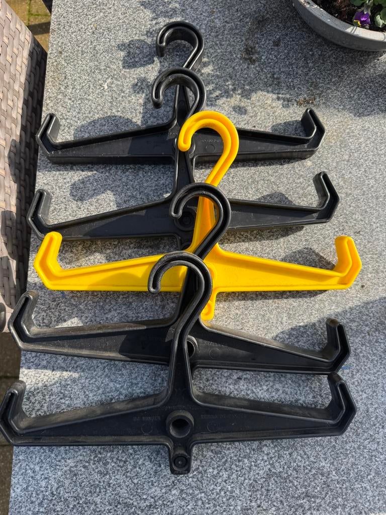 Hangers bieden per stuk foto 1-2-3-4-5, Watersport en Boten, Duiken, Ophalen of Verzenden, Zo goed als nieuw